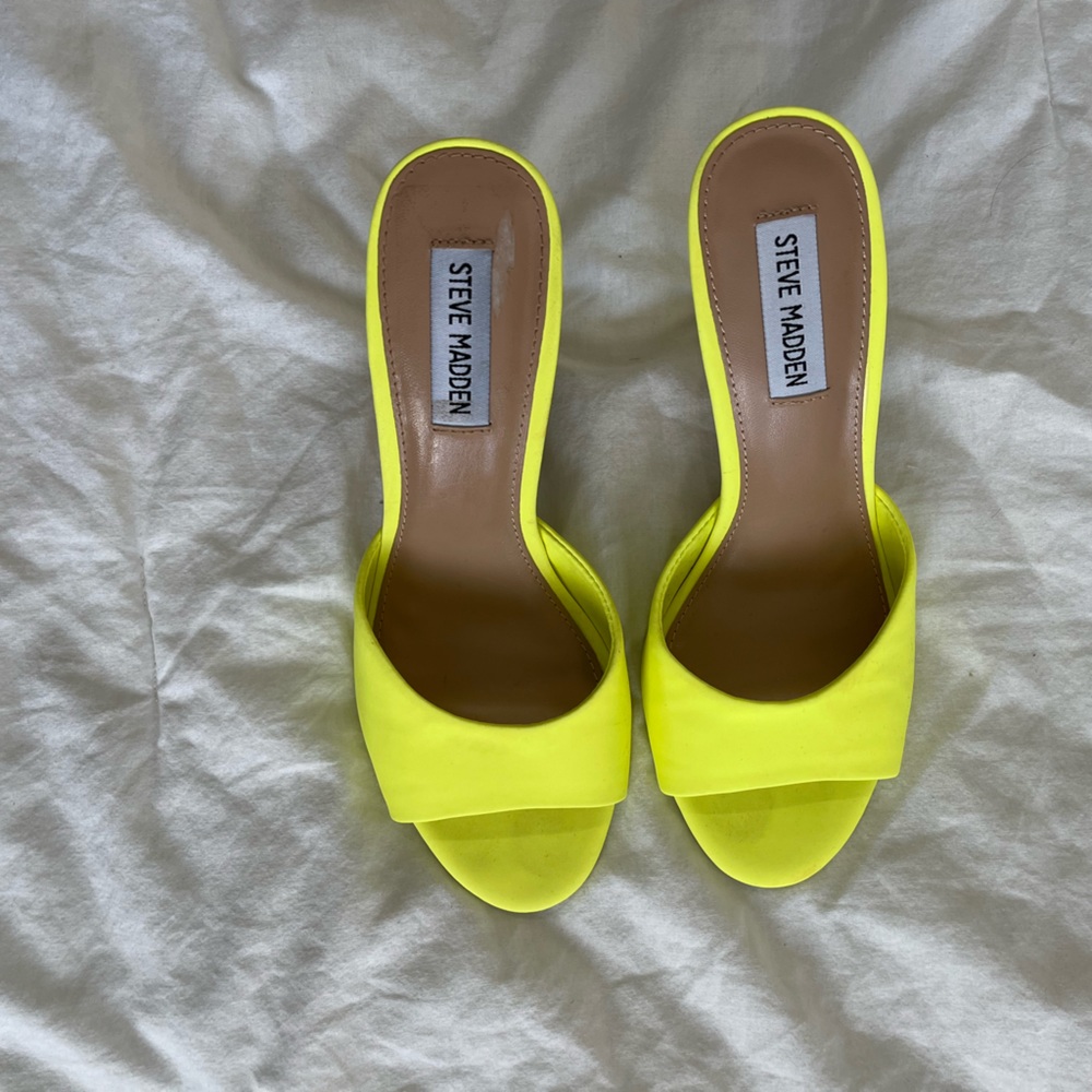 Steve Madden neon heels